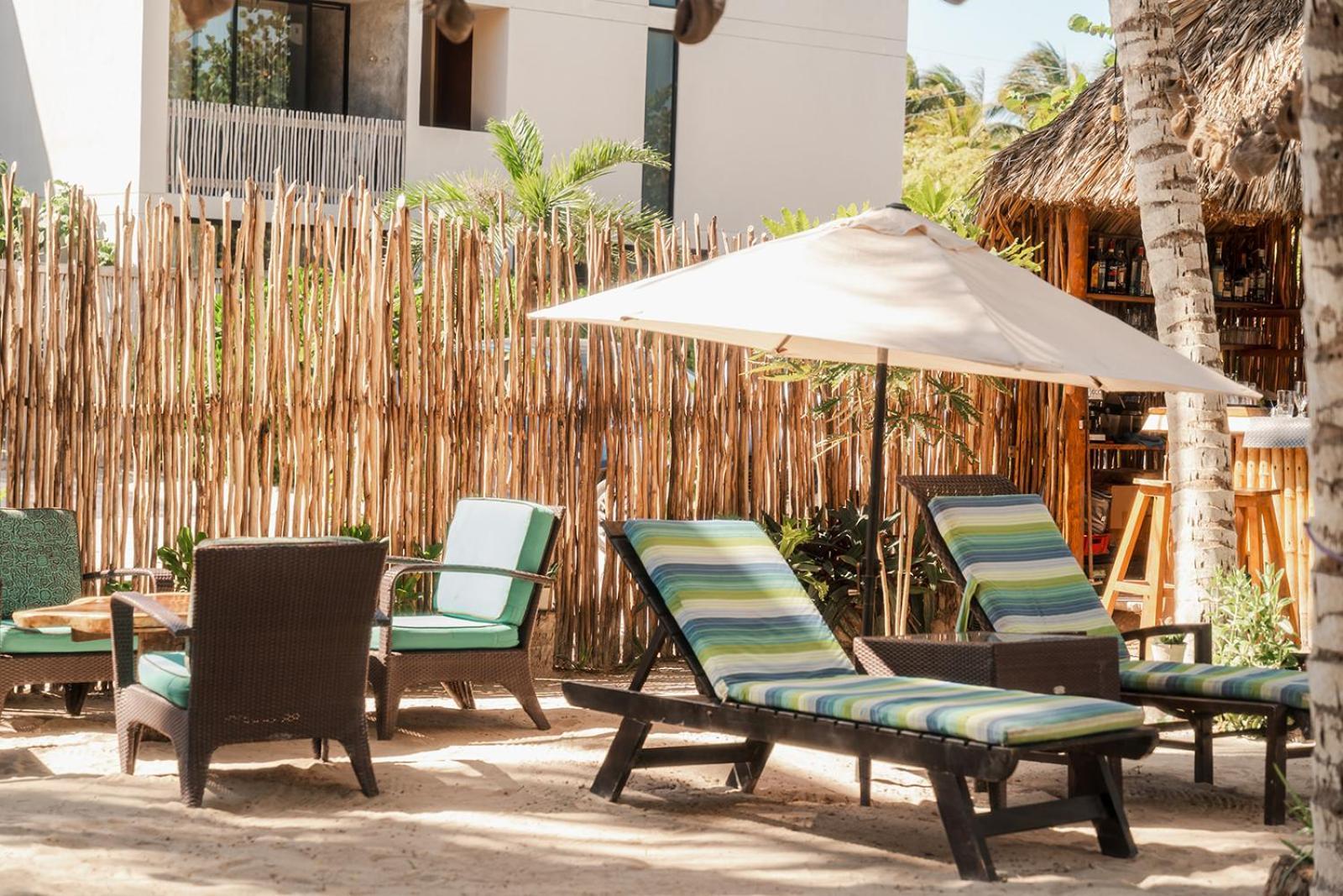 Hotel Boutique Can Cocal El Cuyo Exterior photo